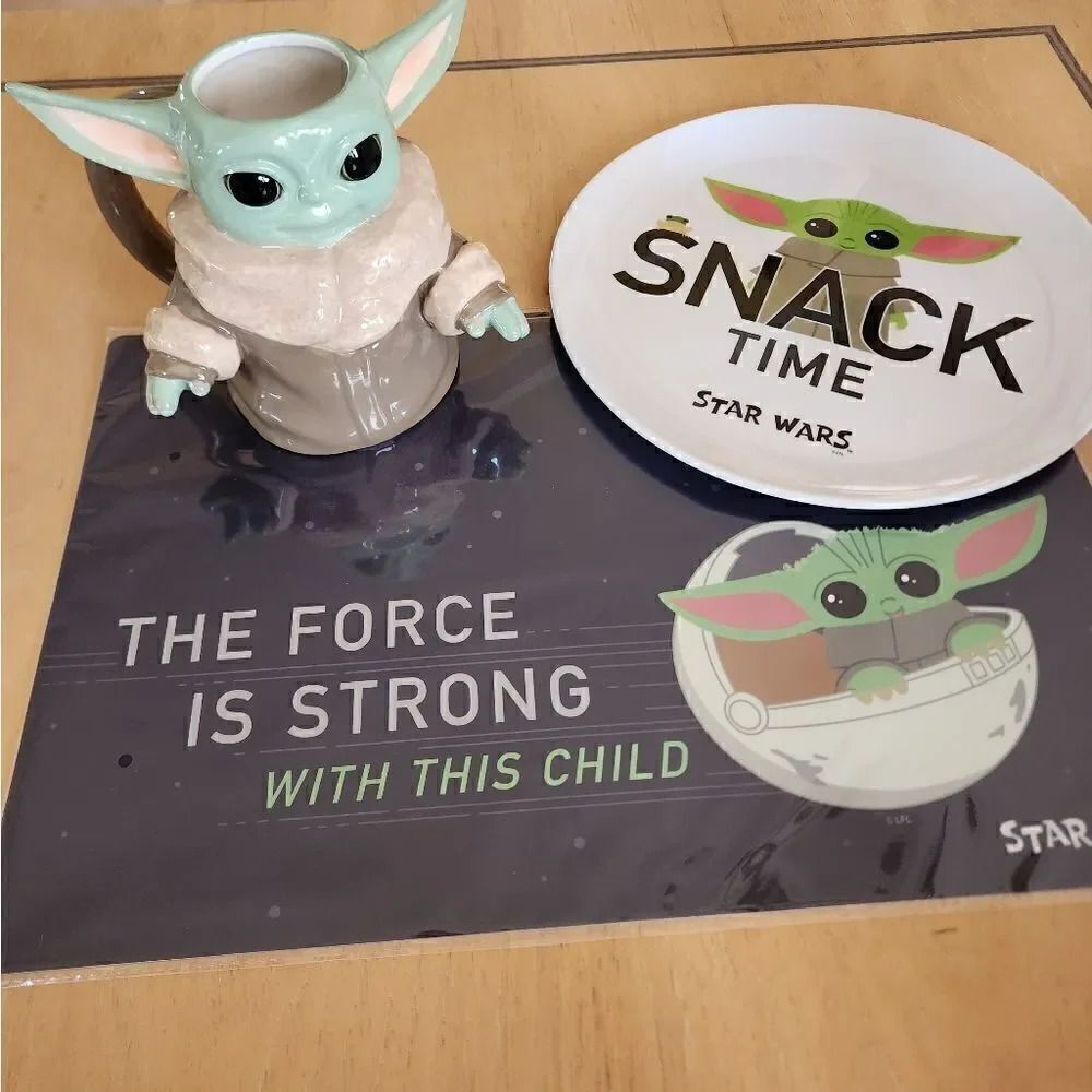 Star Wars baby yoda mug,plate and placemat bundle